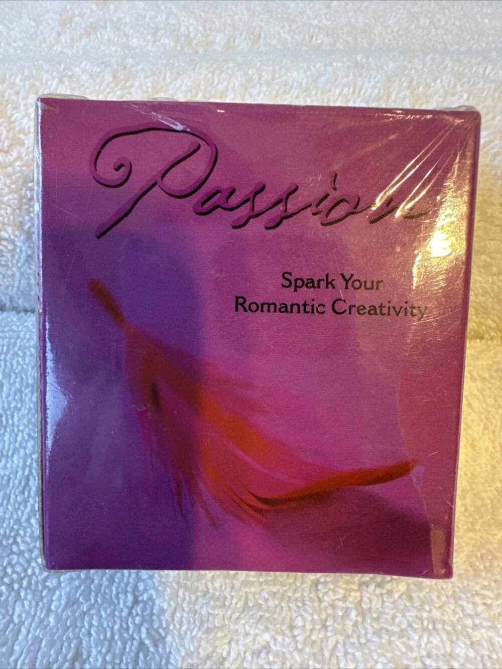 Passion: Spark Your Romantic Creativity Mini Kit (Pocket Packets) Paperback